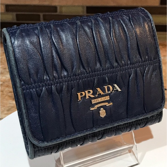 PRADA Gathered Lambskin Leather Trifold Wallet πππ₯ - Picture 3 of 17